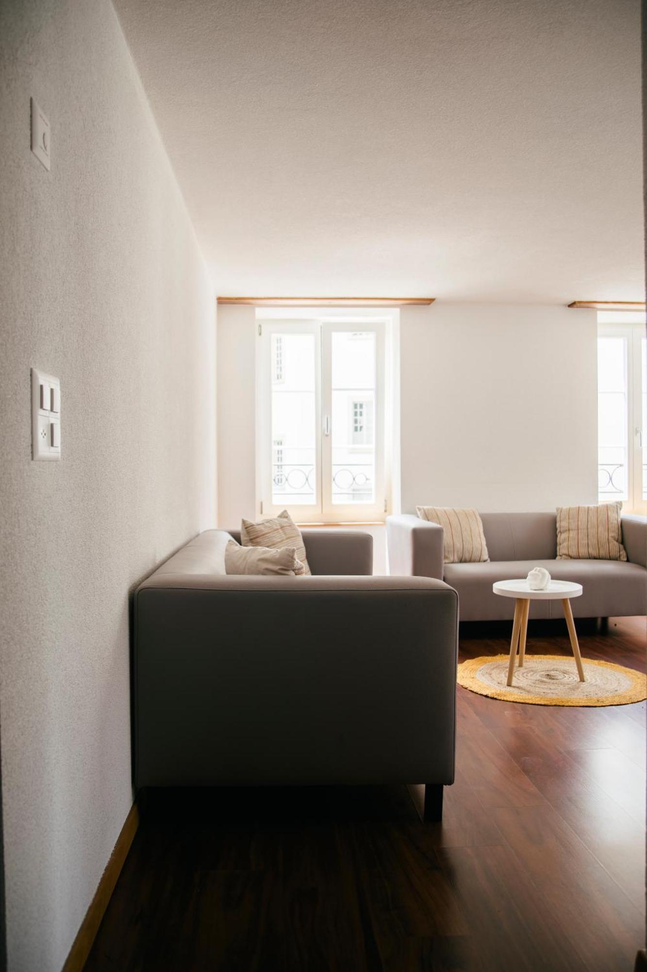 Nimbuzzz Apartments Unterseen Habitación foto